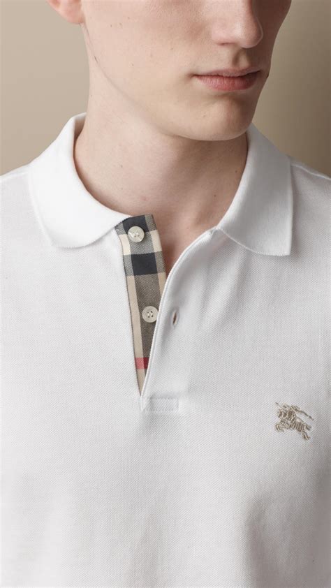 burberry weiße t-shirts|burberry white polo shirt men's.